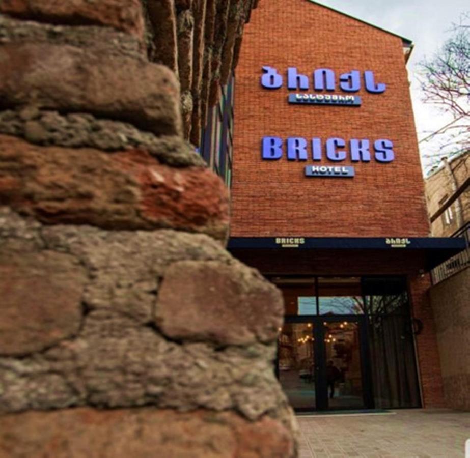 Bricks Hotel Tbilisi Exterior foto